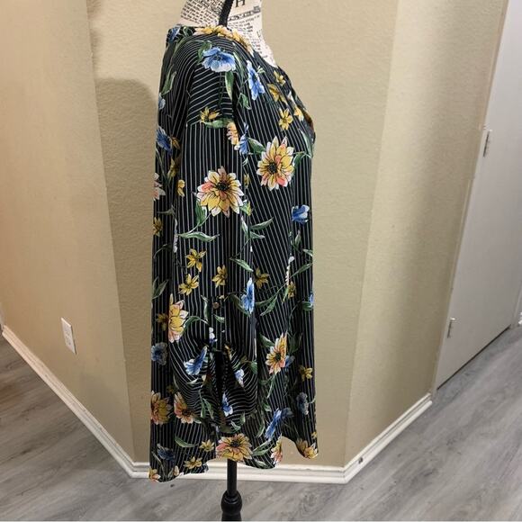 C Est 1946‎ long sleeve floral top plus size 26W - Picture 3 of 5